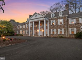 1035 Wright Dr, Huntingdon Valley, PA 19006