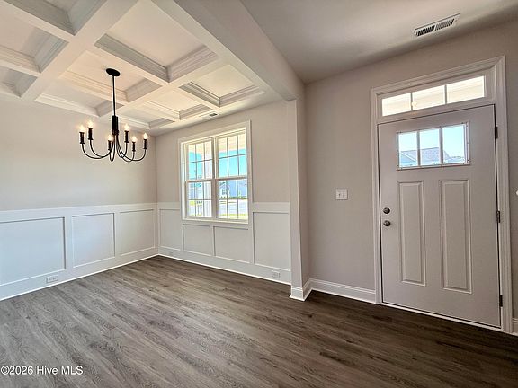 3rd image of 285 Laborde Lane
