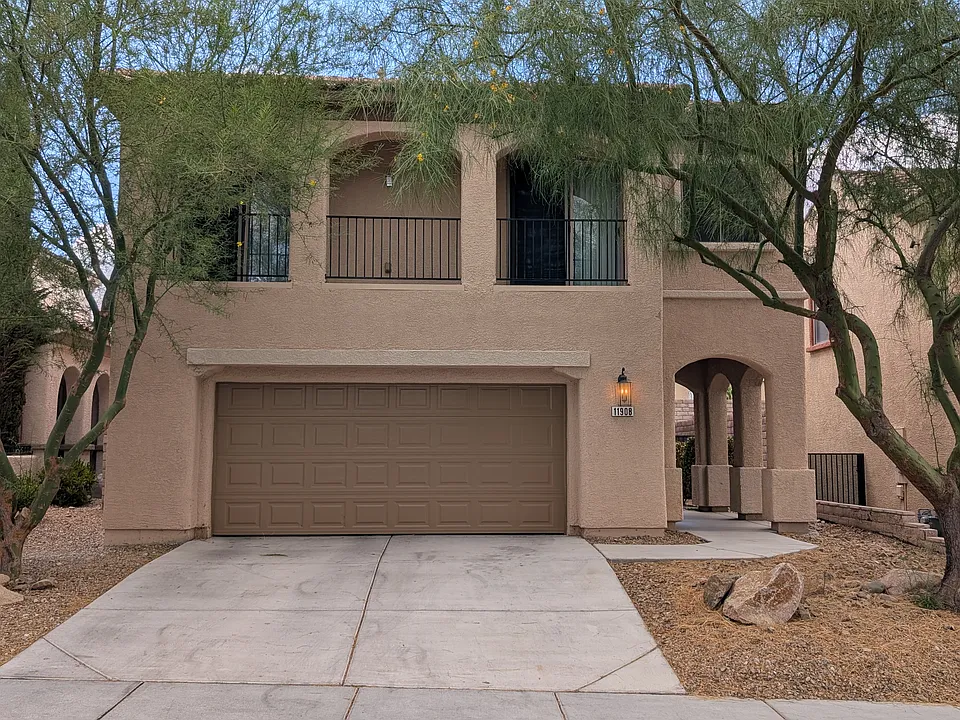 11908 Orense Dr