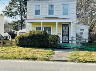 915 Old Buckroe Rd, Hampton, VA 23663