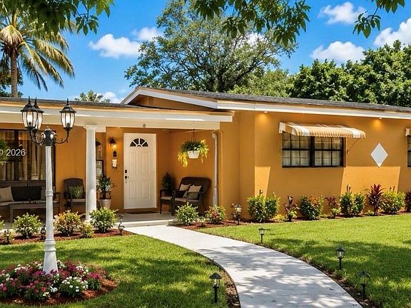 4th image of 1536 NW 15th Ave