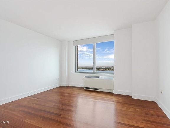 5th image of 30 West St APT 23A
