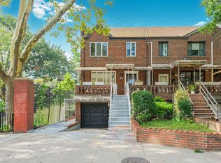 8884 17th Ave, Brooklyn, NY