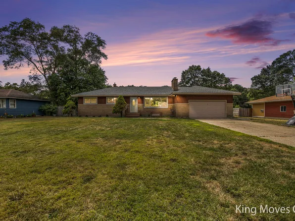 3835 Molly Blvd, Muskegon, MI 49444