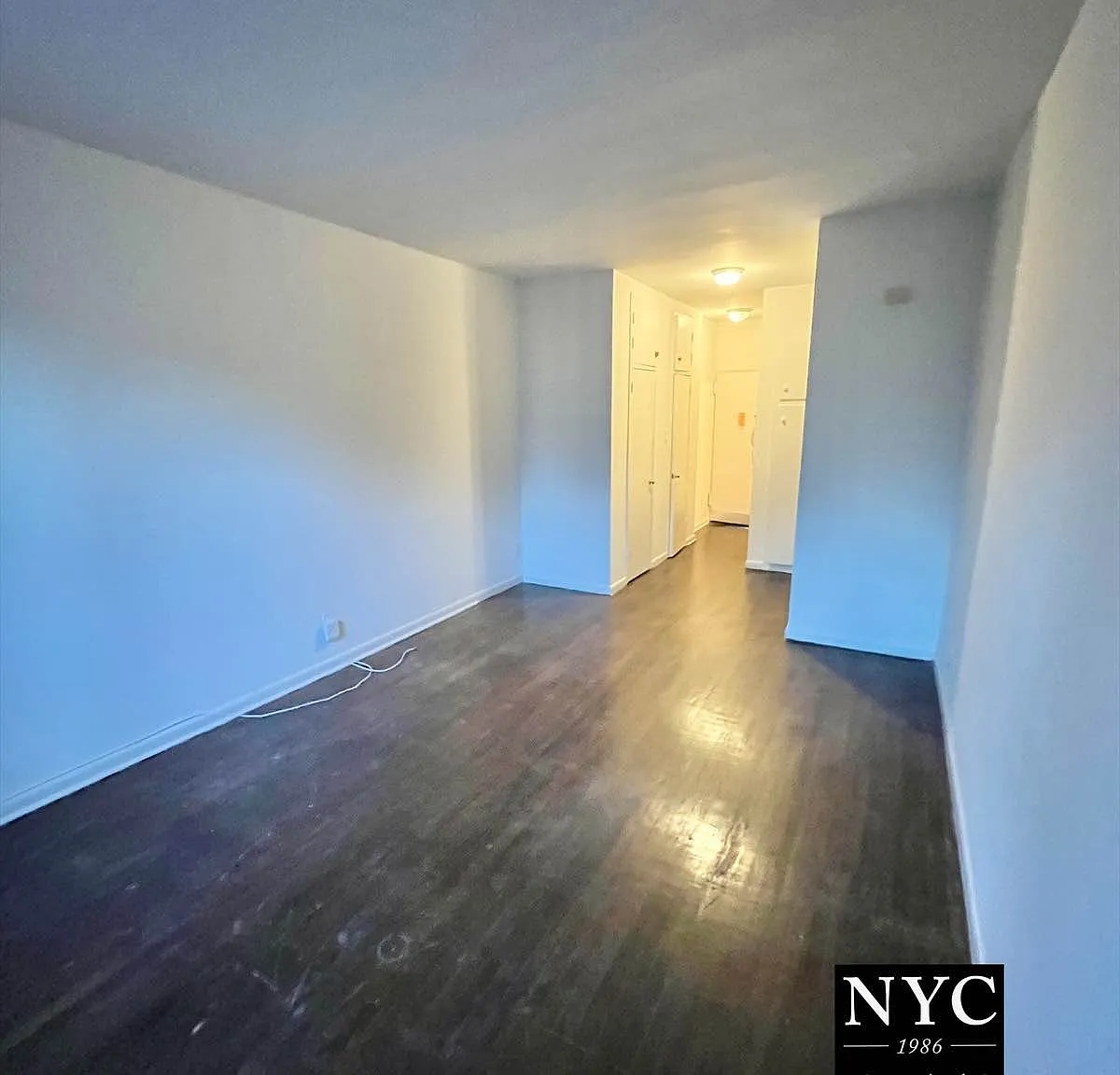 1450 2nd Avenue — Photo 3