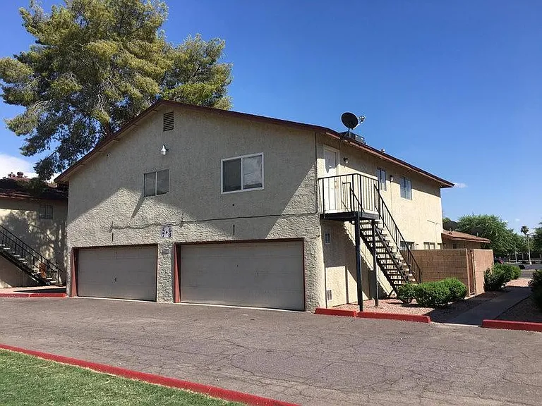 860 E Brown Rd #7 — Photo 5