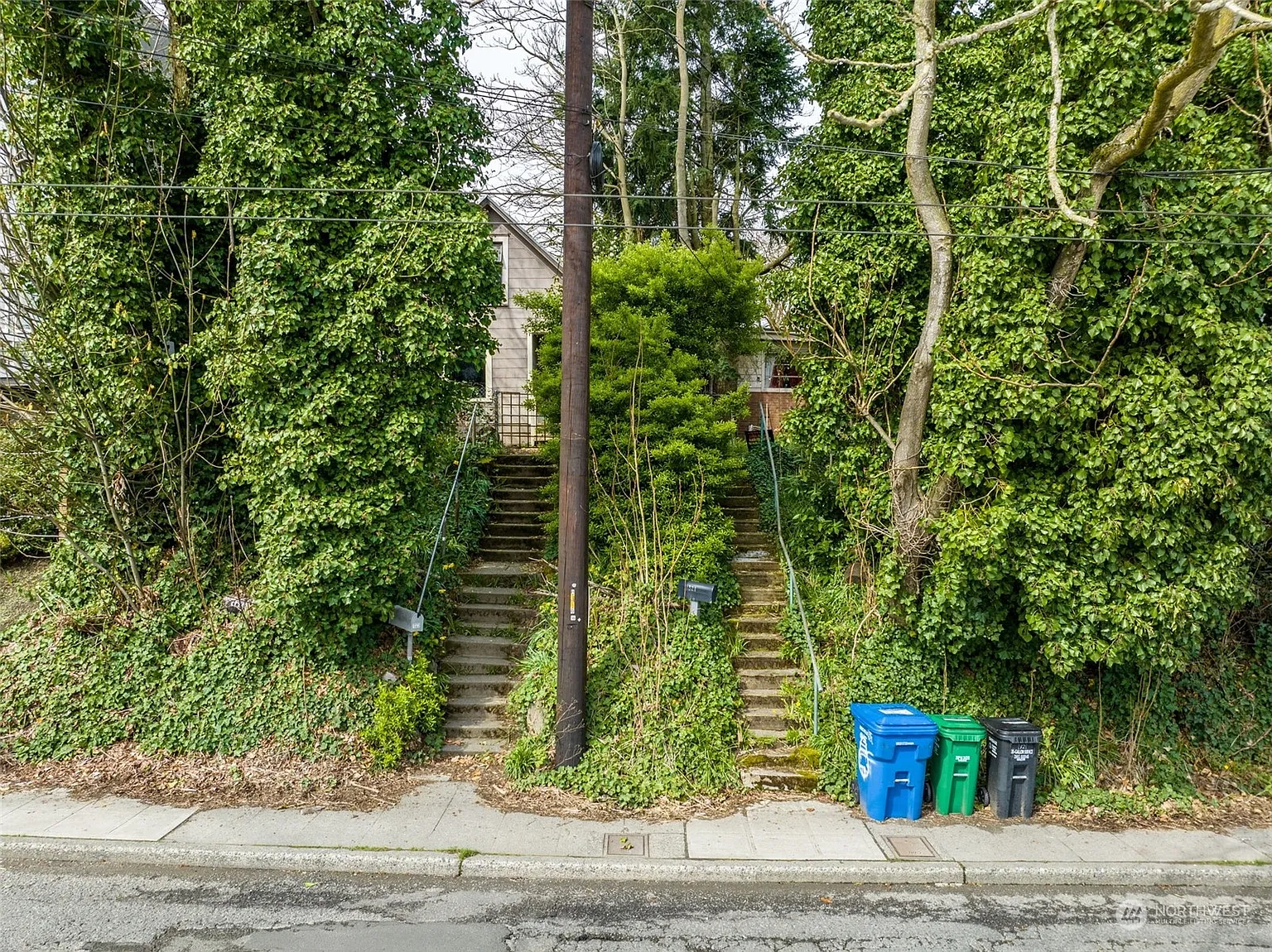 1323 14th Avenue S photo 1