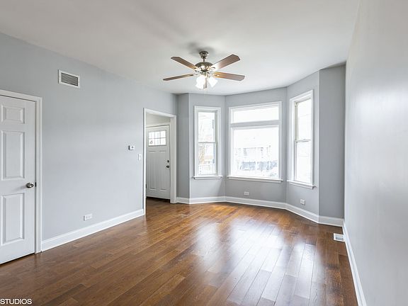 4th image of 736 N Leamington Ave