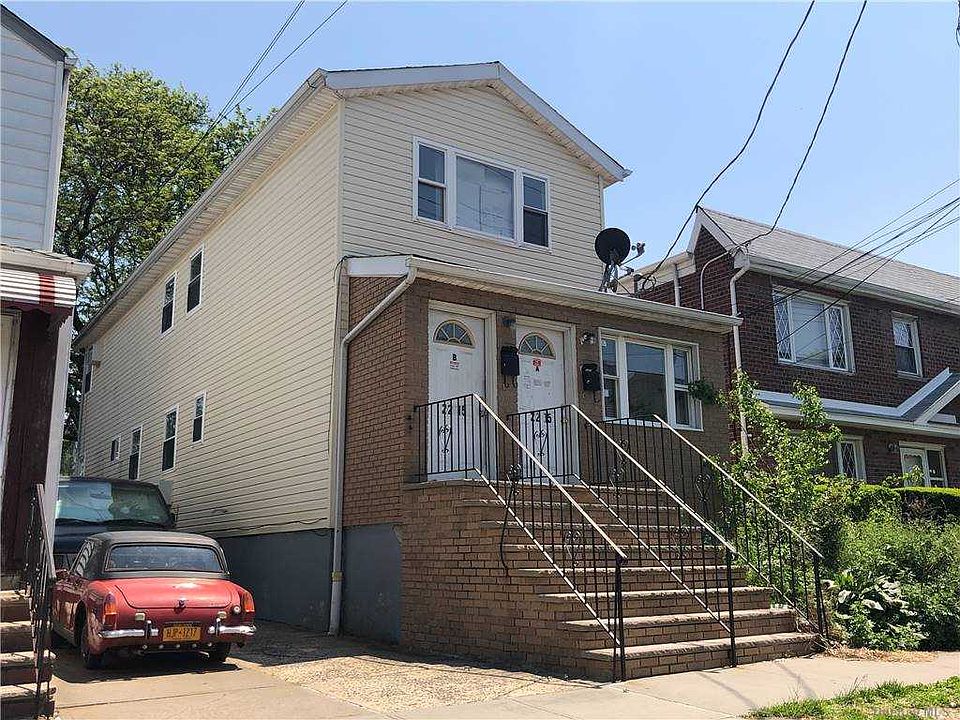 1st image of 22-15 126th St #2