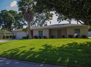 1384 Great Oak Dr, Clearwater, FL 33764