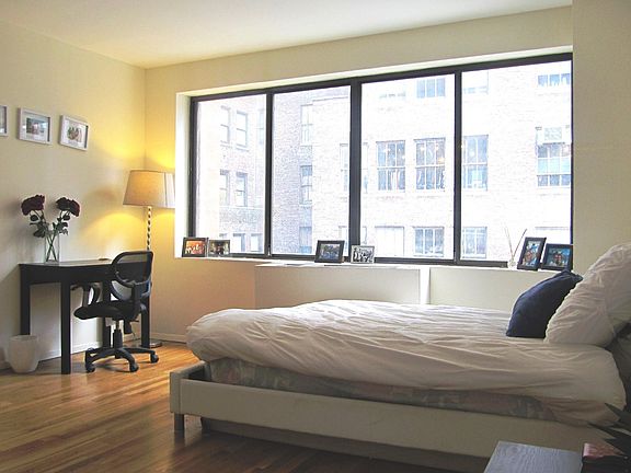 2nd image of 408 8th Ave #8