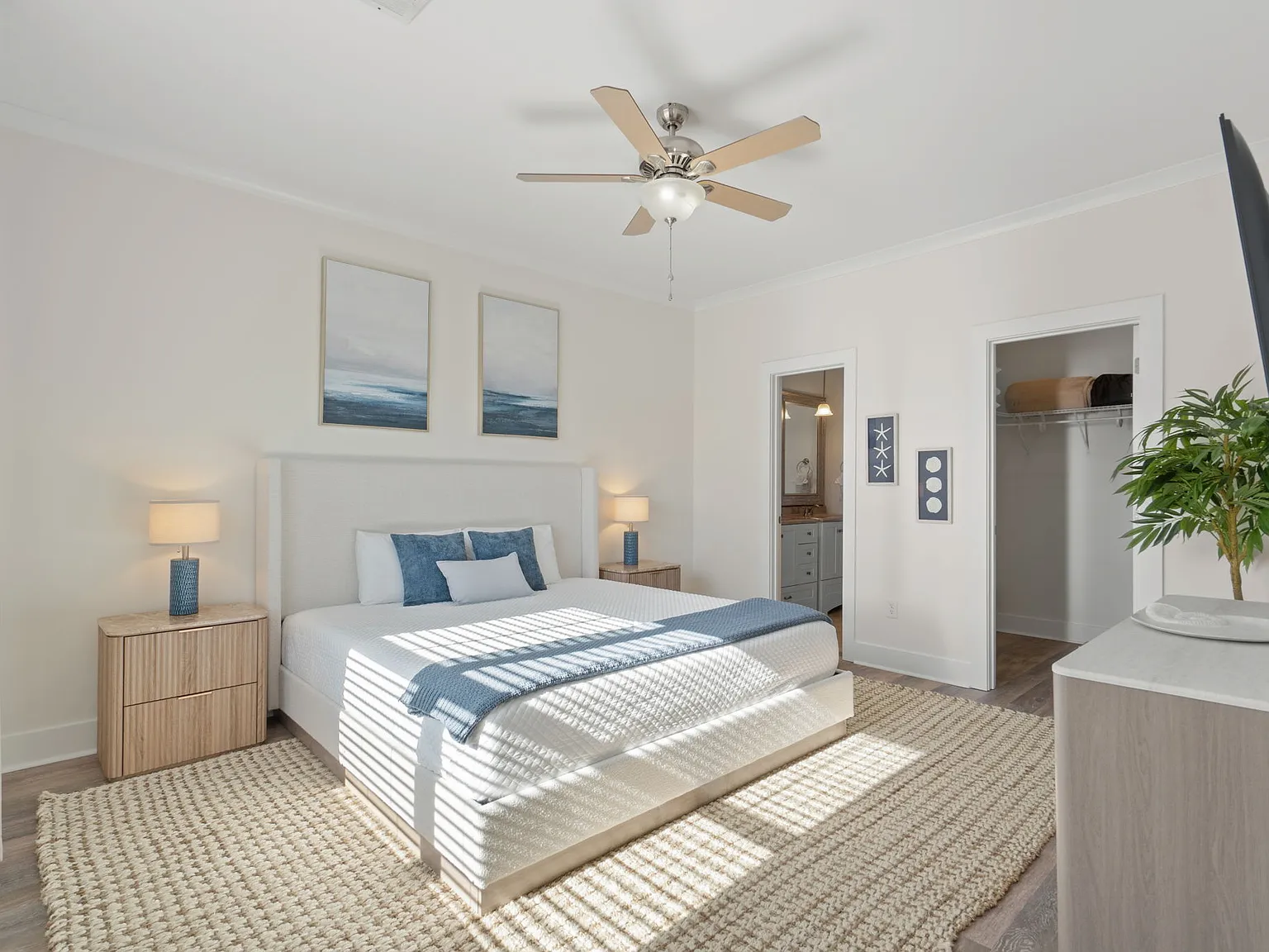 3 bed, 1900 sqft, $5,300 — Photo 4