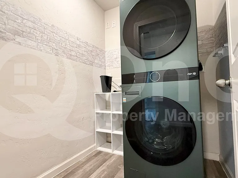 8011 S Magic Dr — Photo 15
