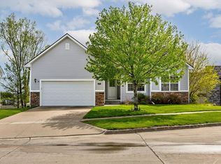 2227 4th Ave SE, Altoona, IA 50009
