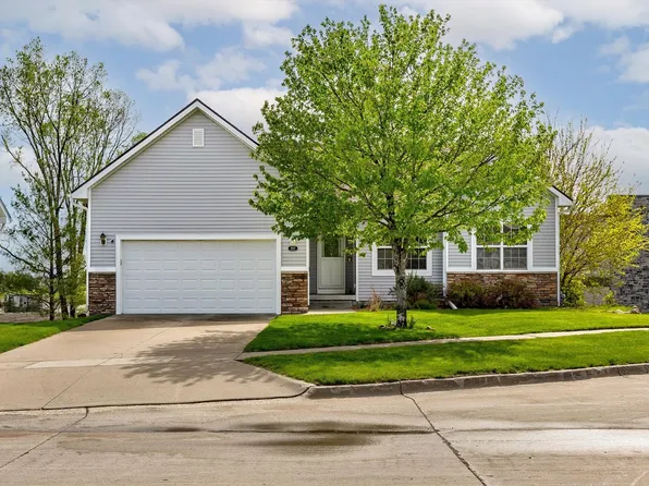 2227 4th Ave SE, Altoona, IA 50009