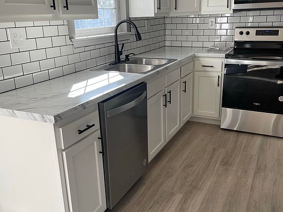 4th image of 55 McFalls Rd