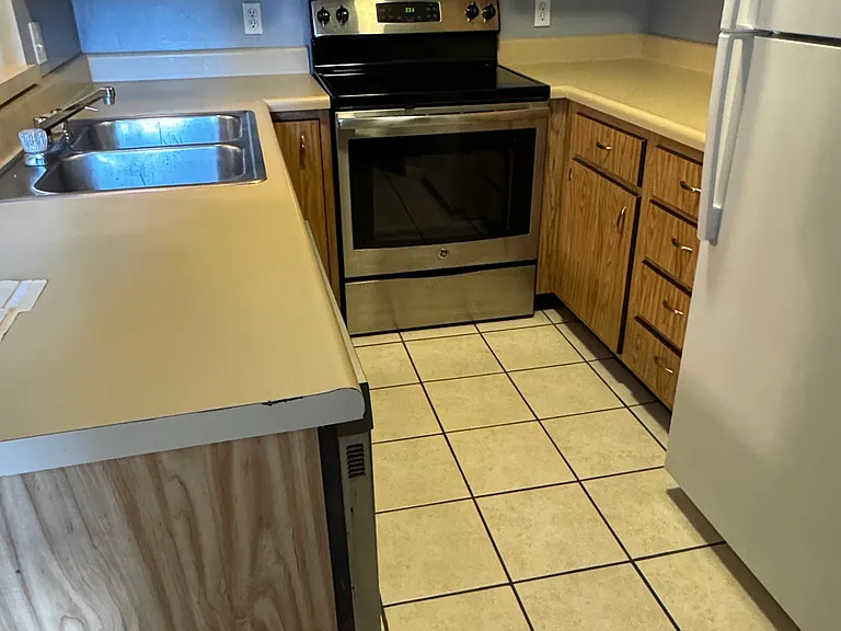 5828 Staghorn Dr — Photo 4