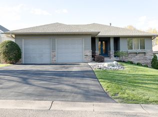 14110 46th Pl N, Plymouth, MN 55446