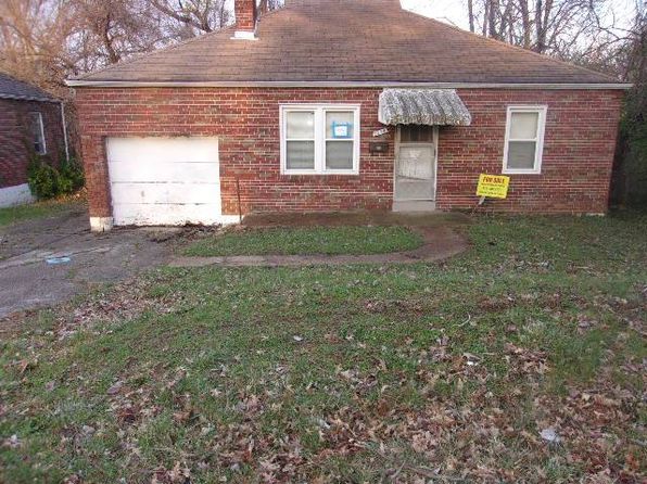 9920 Diamond Dr, Saint Louis, MO 63137