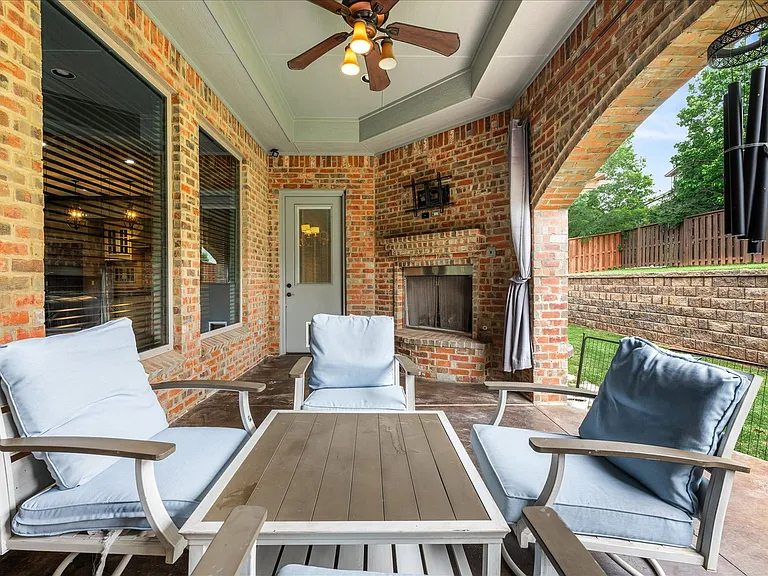 2708 Cattle Dr — Photo 29