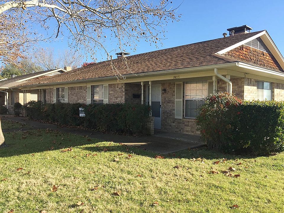 1st image of 1921 Yarborough Dr