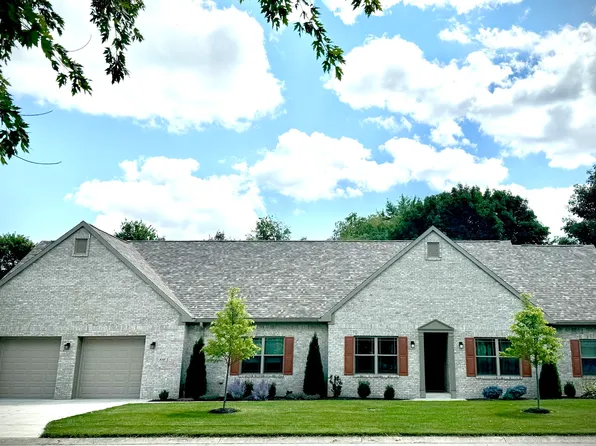 810 S Buckingham Rd, Yorktown, IN 47396