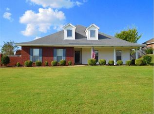 108 Aberdeen Ct, Prattville, AL 36066