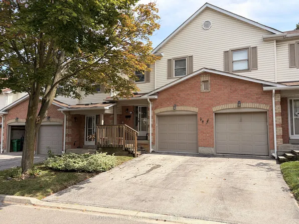 2355 5th Line W #55, Mississauga, ON L5K 2M8