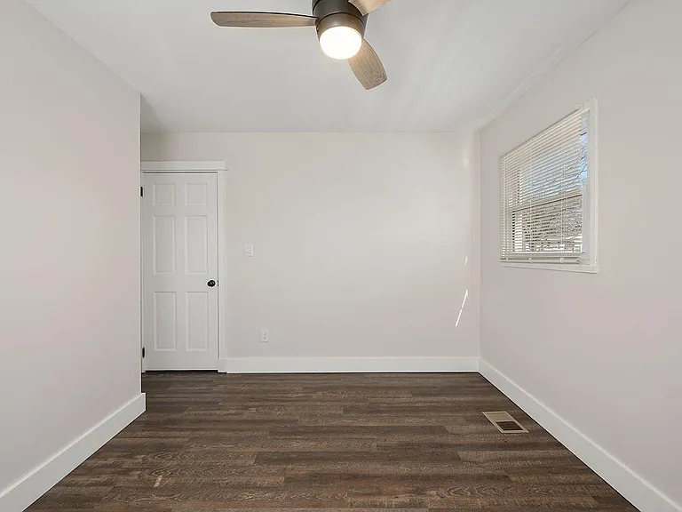 1117 Sunrise Dr — Photo 13
