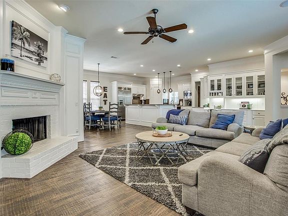4th image of 4903 Northshore Dr