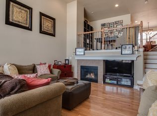 10295 Belvedere Ln, Lone Tree, CO 80124