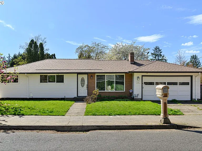 1117 SE 135th Ave — Photo 1