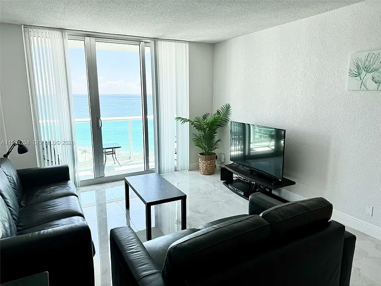 3901 S Ocean Dr #14Z — Photo 15