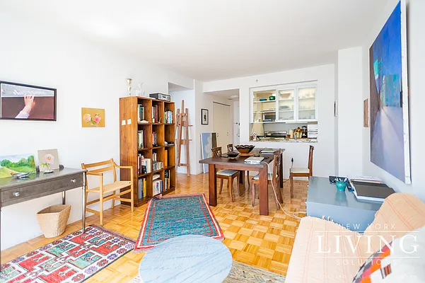 Rented by NY Living Solutions | media 14