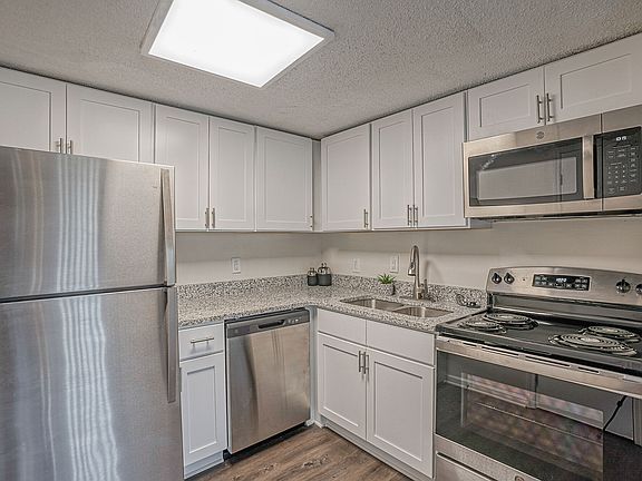 4th image of 1206 N Eden Dr #116-101