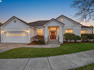 2120 Ashbury Dr, Eugene, OR 97408