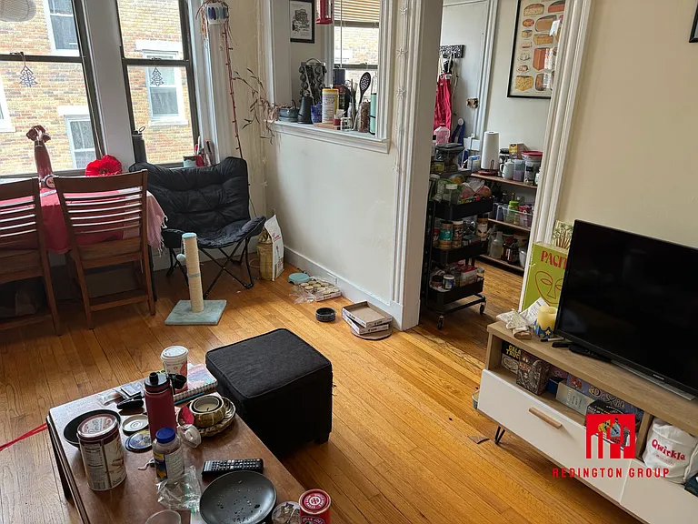 240 Kelton St #8 — Photo 5
