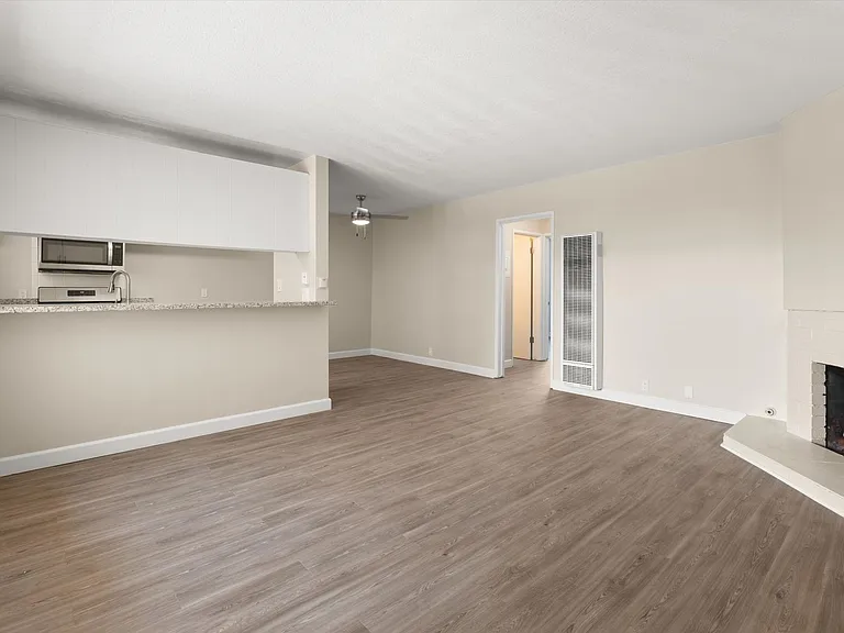 School Circle Apartments - Riverside, CA — Photo 78