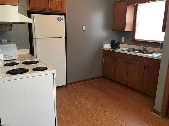 5th image of 1524 Wyoming Ave #B