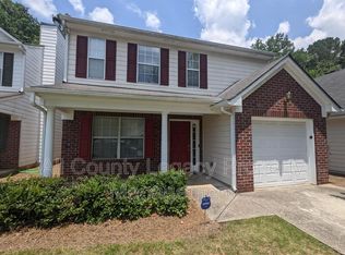 834 Hillandale Ln, Lithonia, GA 30058