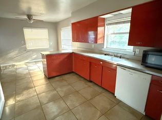 1400 N East St, Belton, TX 76513