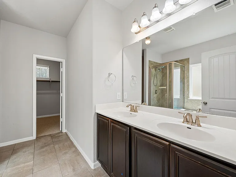 1613 Corn Hill Ln — Photo 16