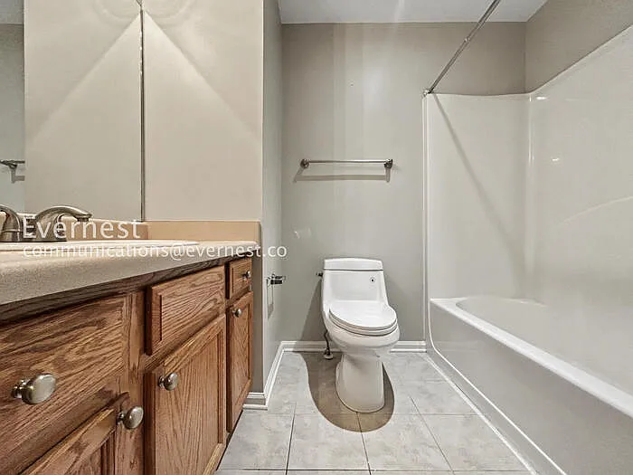 1153 Smith St SW — Photo 10