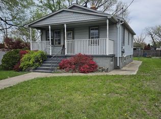 5721 Hump Rd, Hammond, IN 46320