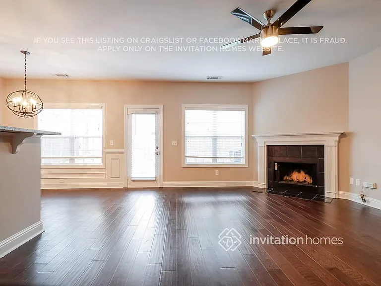 5250 Cedar Shoals Dr — Photo 2