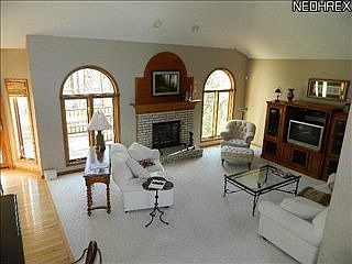 5th image of 4835 Valleybrook Dr