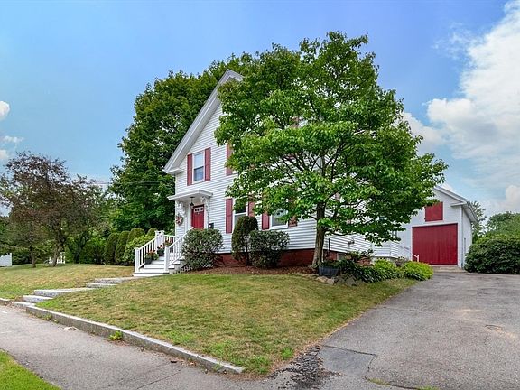 2nd image of 276 Salem St