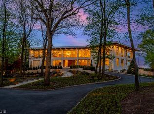 349 Crestmont Rd, Cedar Grove, NJ 07009