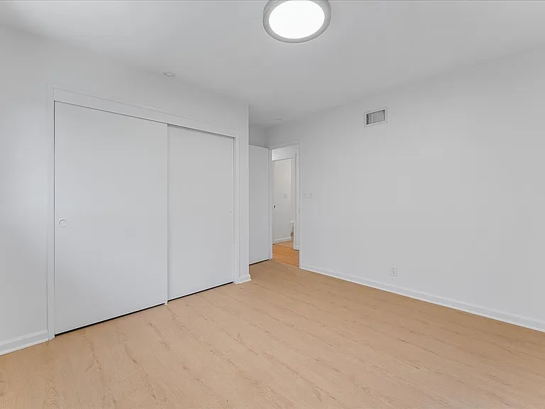 5062 Cadiz Cir — Photo 20