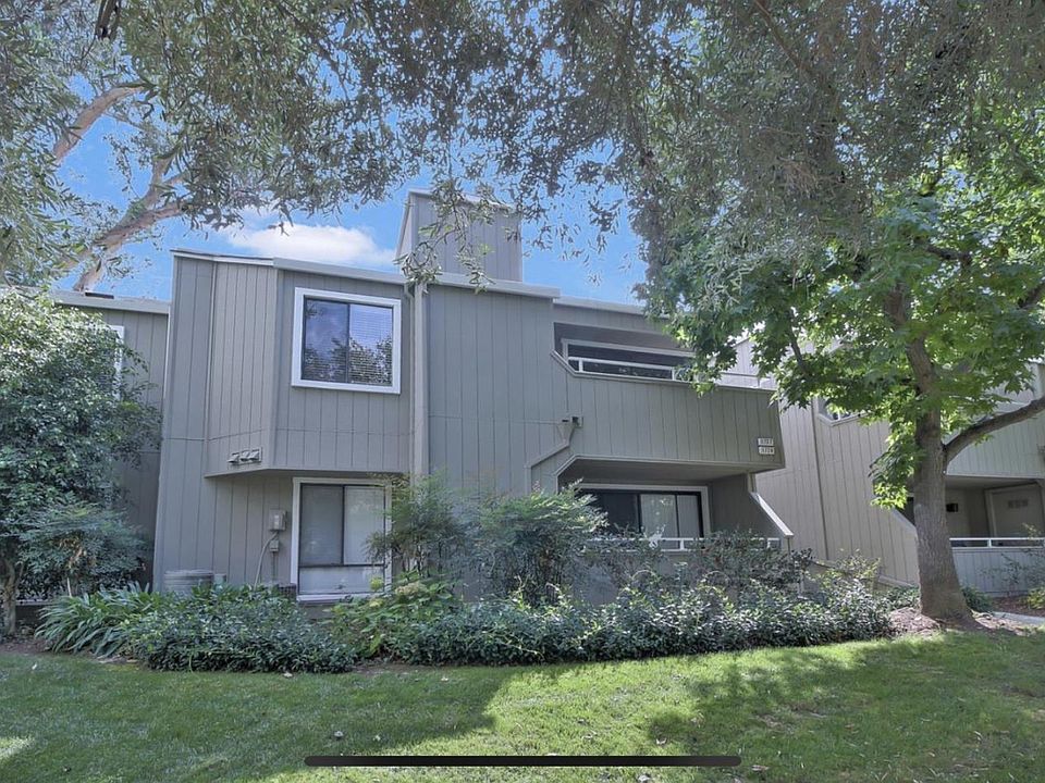 1st image of 1727 Braddock Ct